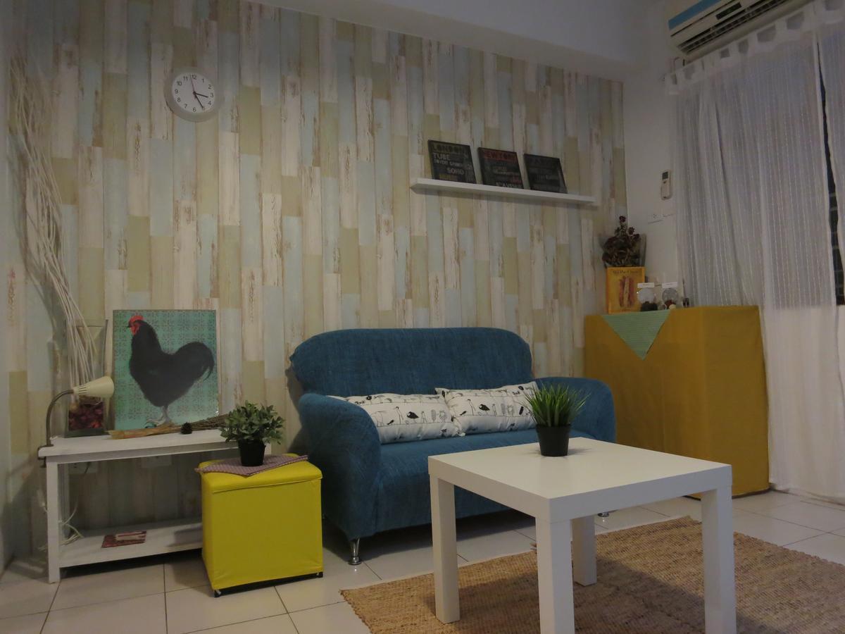 Walk Around.Tainan Apartment Bagian luar foto